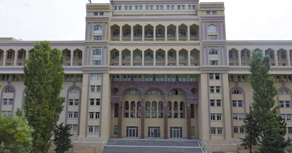 Azerbaycan Tıp Üniversitesi Başvuru